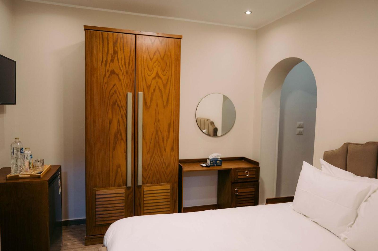 Florya Pyramids Palace Hotel