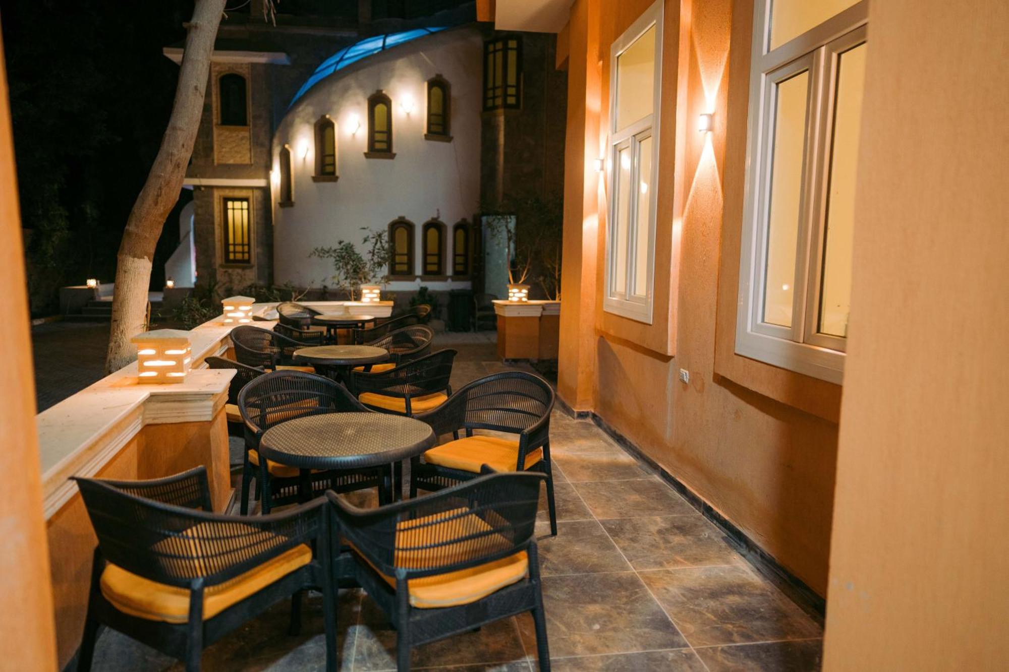 Florya Pyramids Palace 3* Cairo