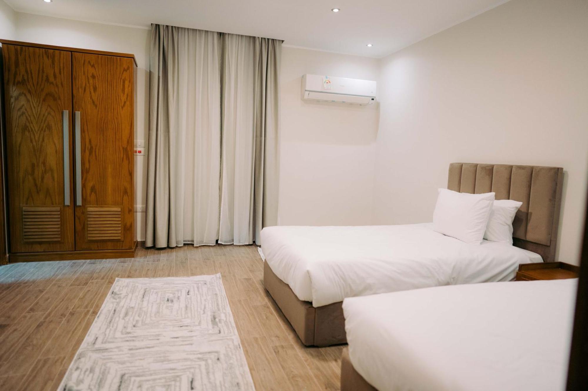 Florya Pyramids Palace 3* Cairo